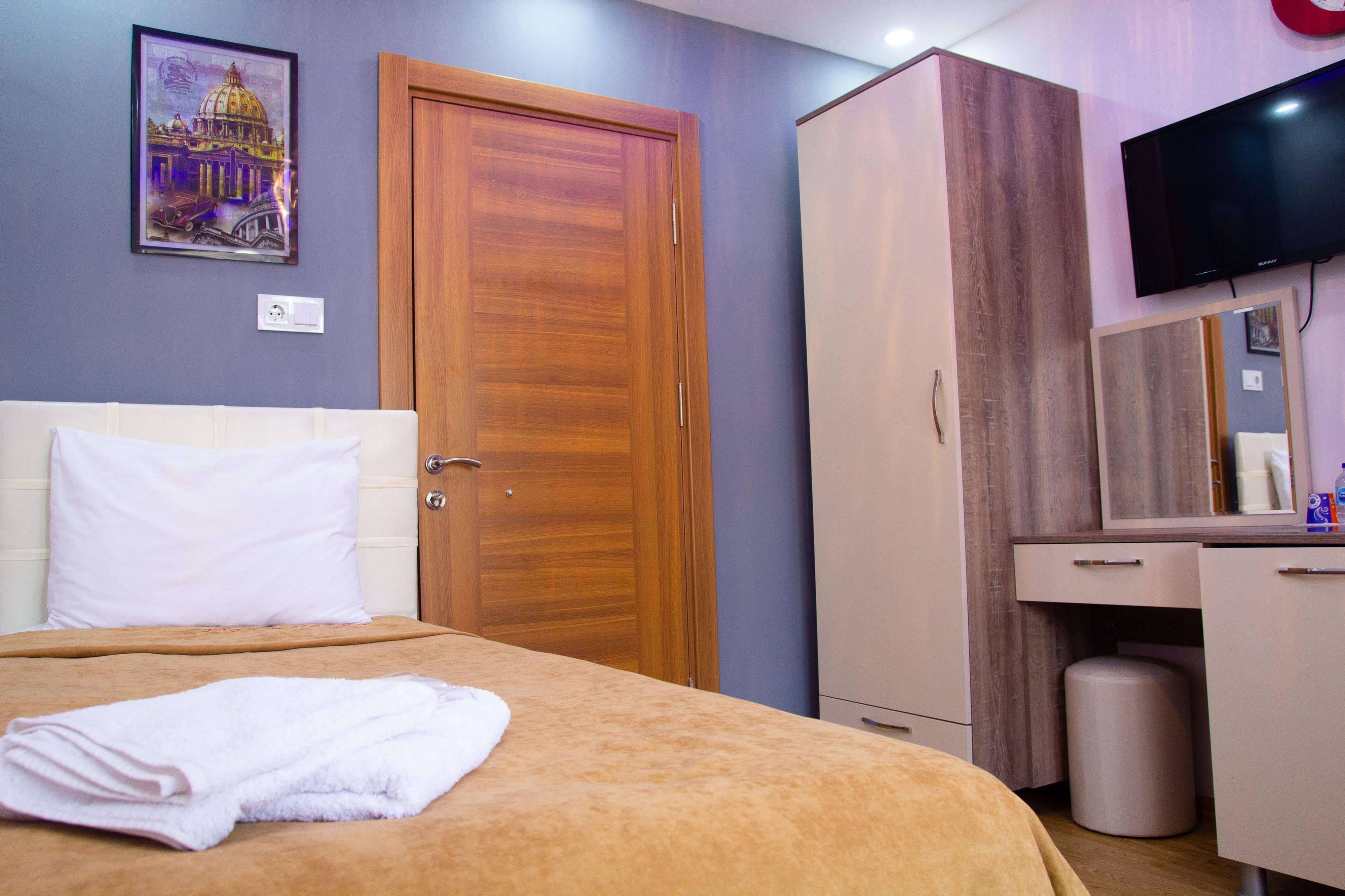 Figen Hotel Canakkale Bagian luar foto