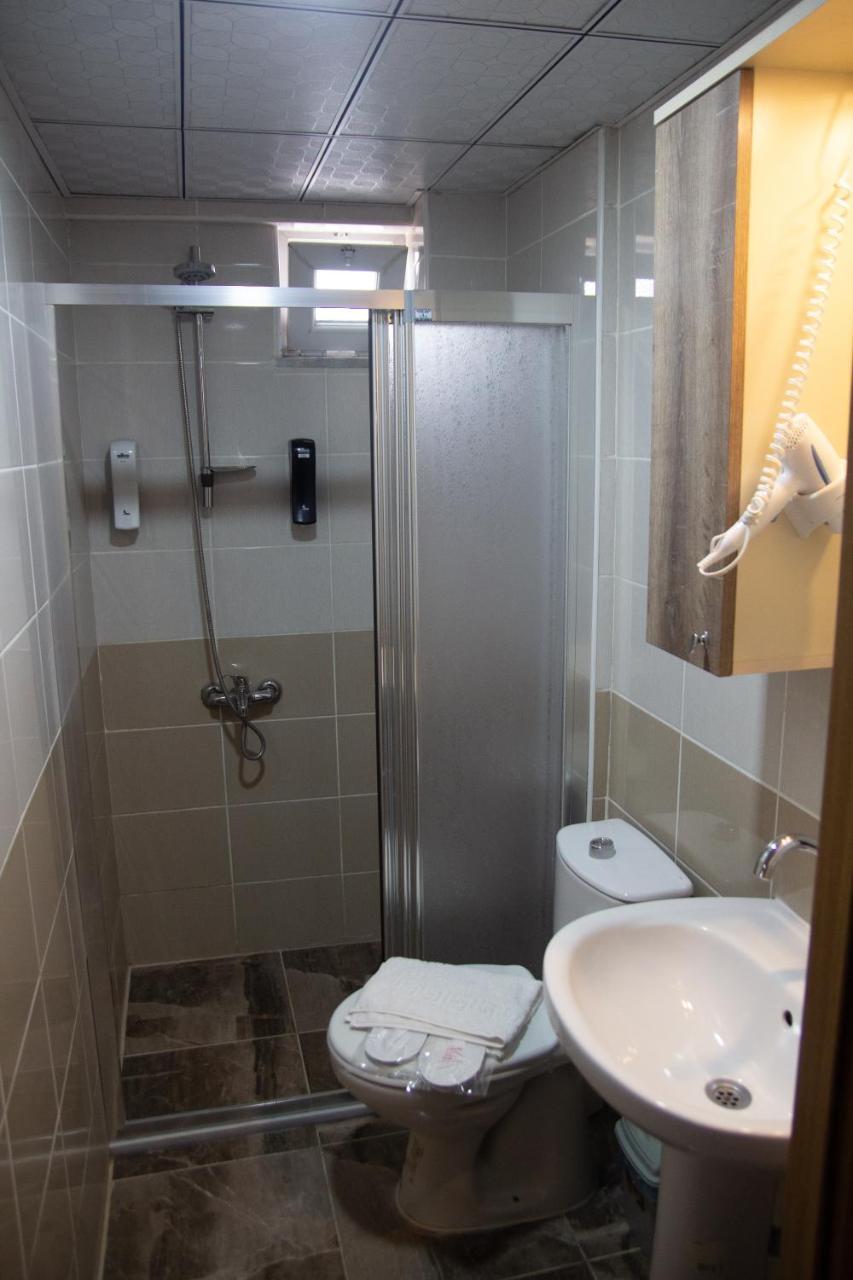 Figen Hotel Canakkale Bagian luar foto